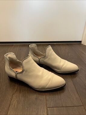 SENSO light grey Leather Ankle Booties, brand new, size 38